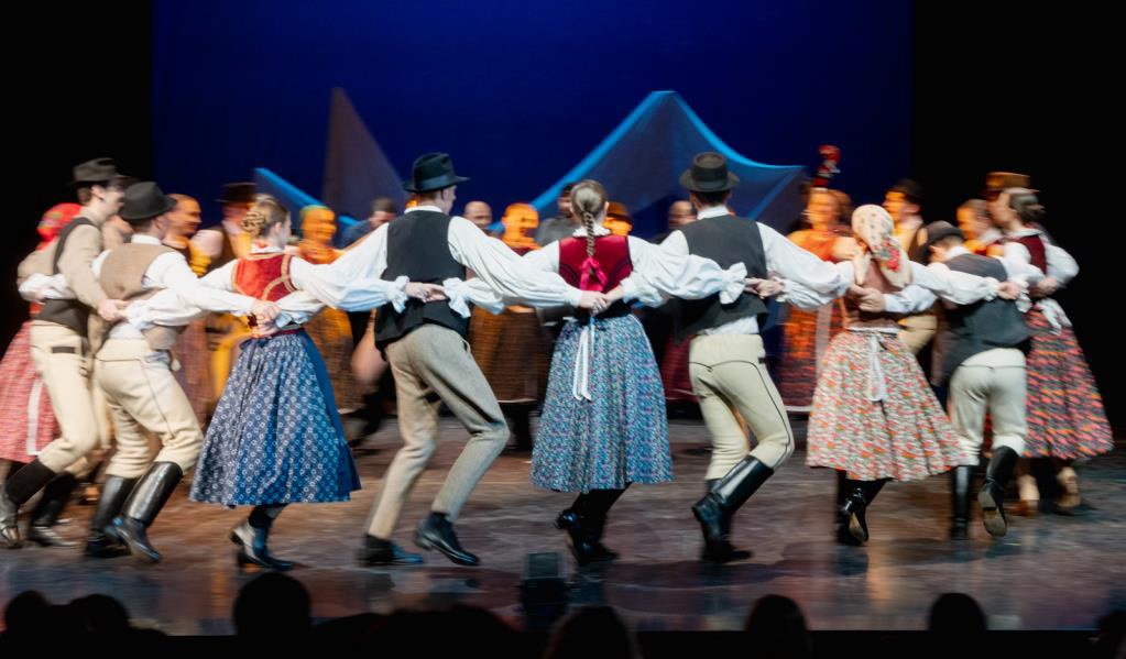 Gálaest a Zalai Táncegyüttesnél