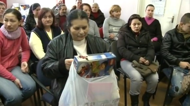 Folytatódik a karácsonyi adományosztás Zalaegerszegen